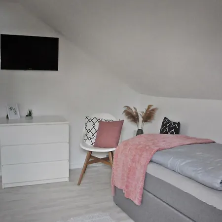 Apartman Am Park Fewo2 *