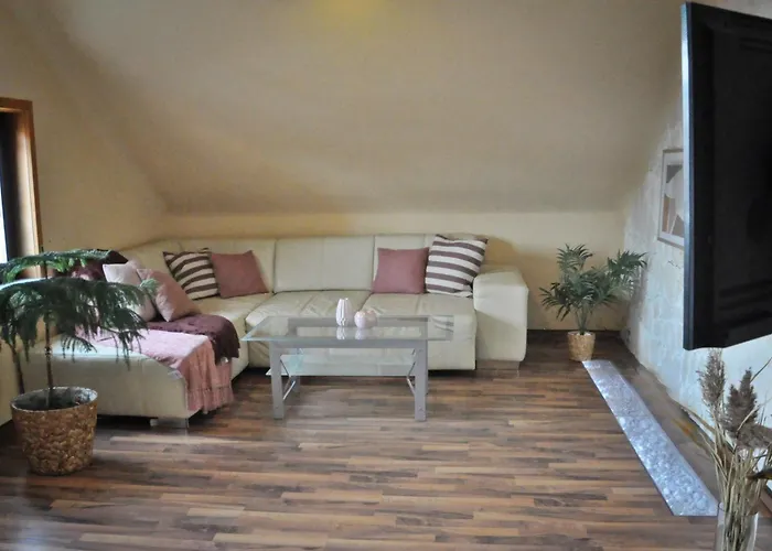 Am Park Fewo2 Daire *